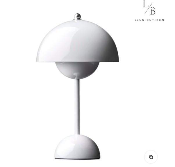 Flowerbud Table Lamp